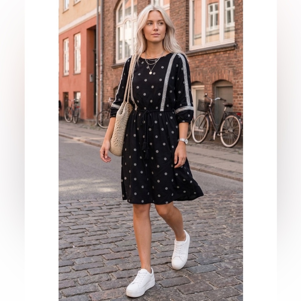 LOFT Embroidered Tassel Boho Dress Size XS- Minimalist Scandi Noir Essentials